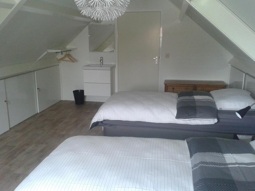 Bed En Breakfast Het Loo Bergeijk Kamer foto